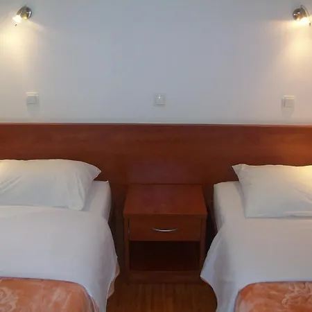 Gostinjska kuća Pansion Skegro 3*