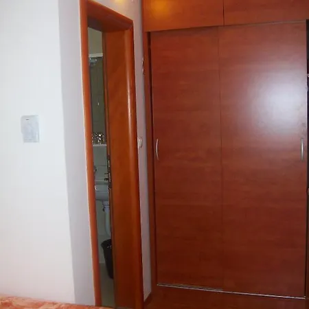 Gostinjska kuća Pansion Skegro 3*