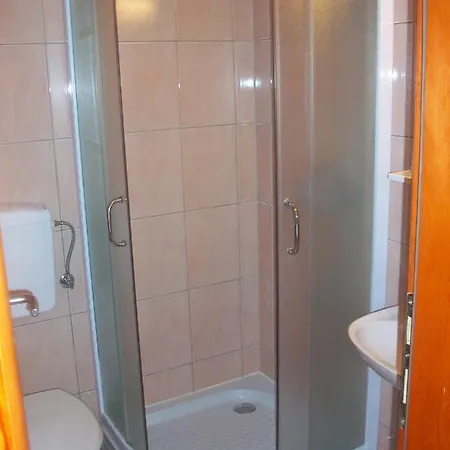 Gostinjska kuća Pansion Skegro